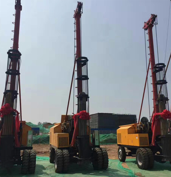 孔內(nèi)深層強夯工法成樁設備